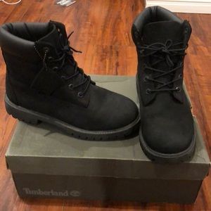 100% Waterproof timberlands